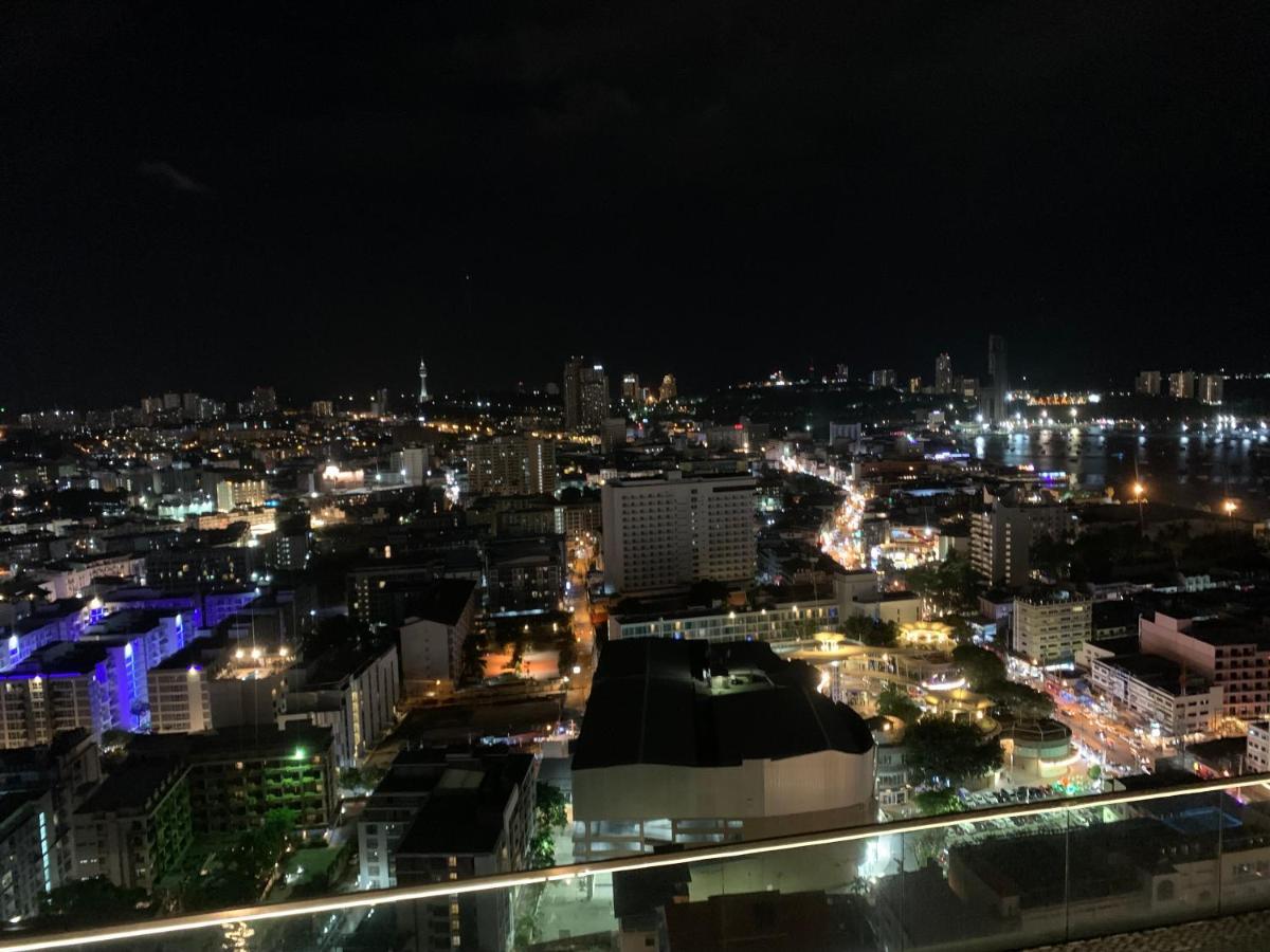 Base Condos Pattaya Exterior photo